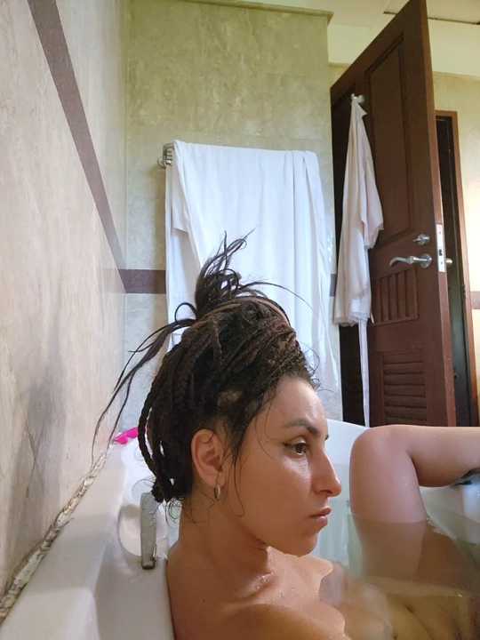 Izabella_Bella cam recording