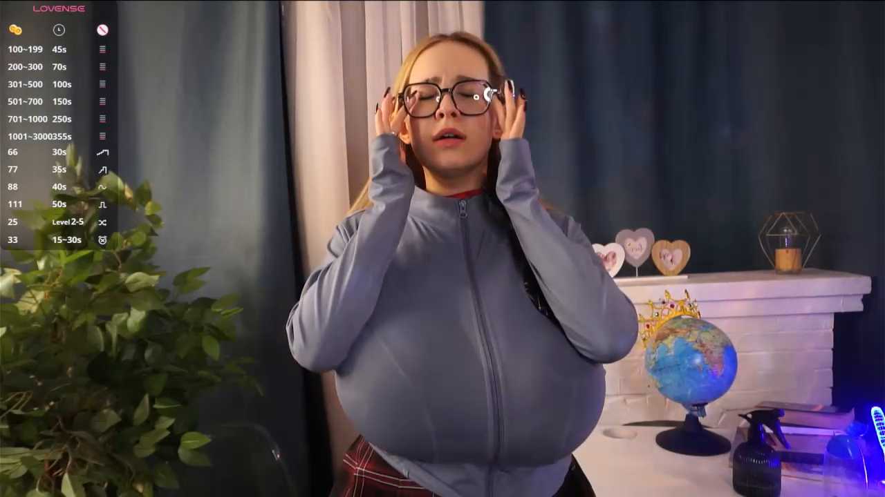 JackelineSwanda cam recording