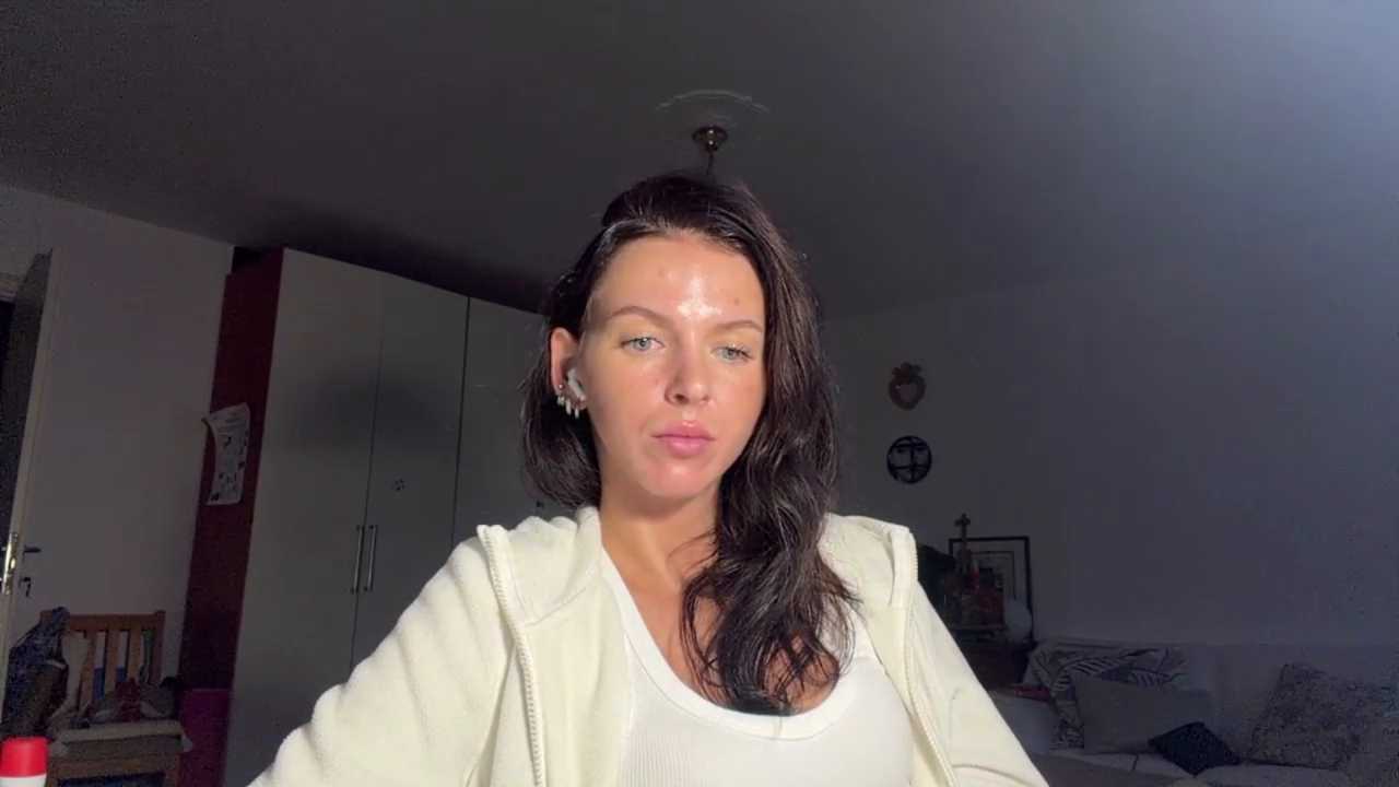 JanelEheler cam recording