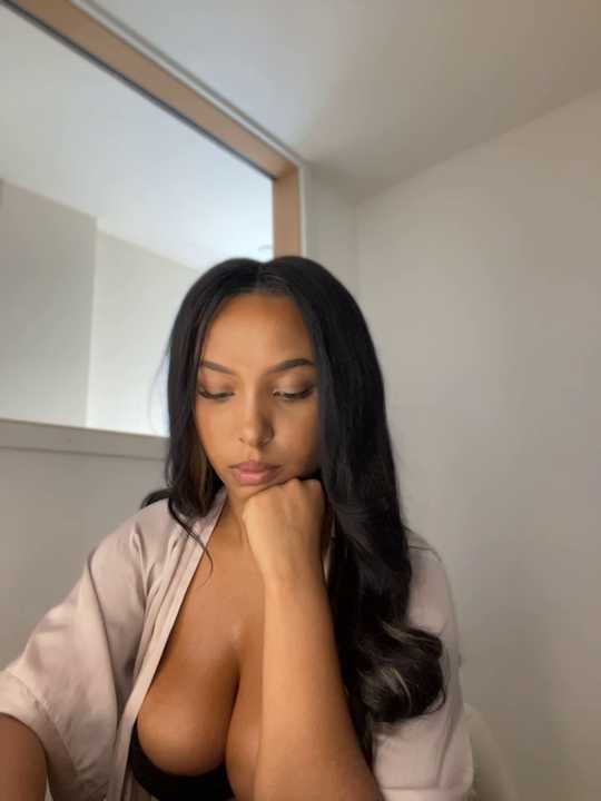Jasmine-Monroe cam recording