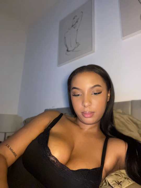 Jasmine-Monroe