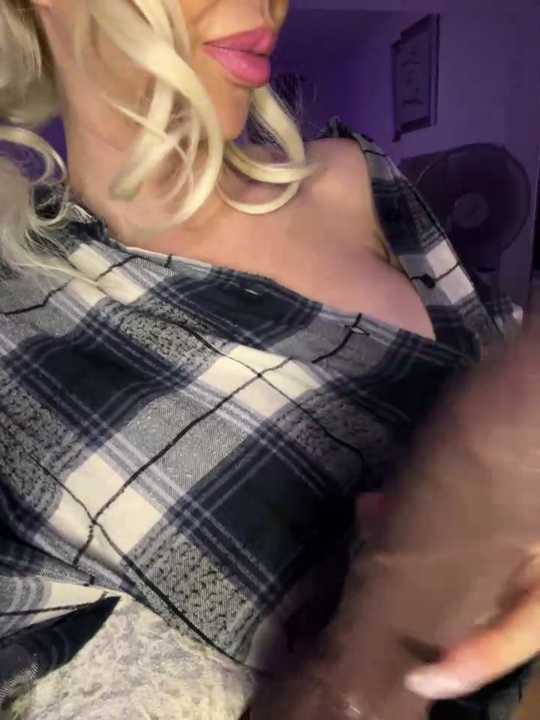 Jemma-J Stripchat recording – Oct 19, 2026