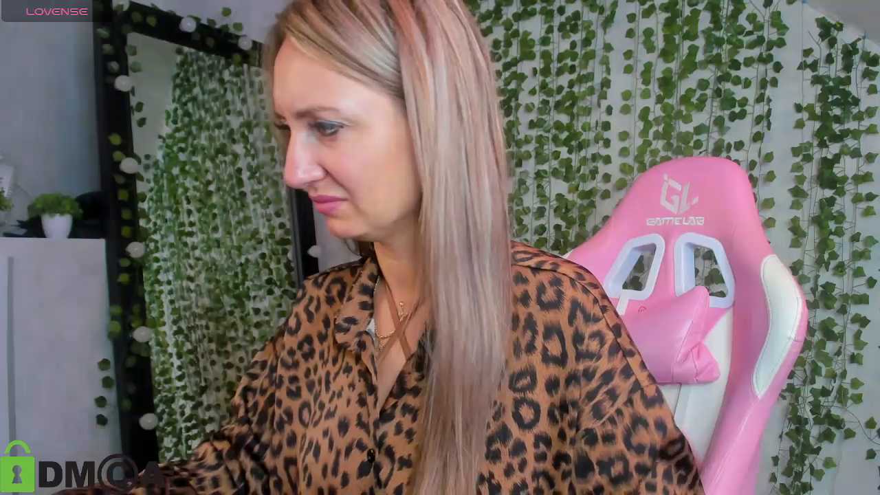 Jennifer_Hale cam recording