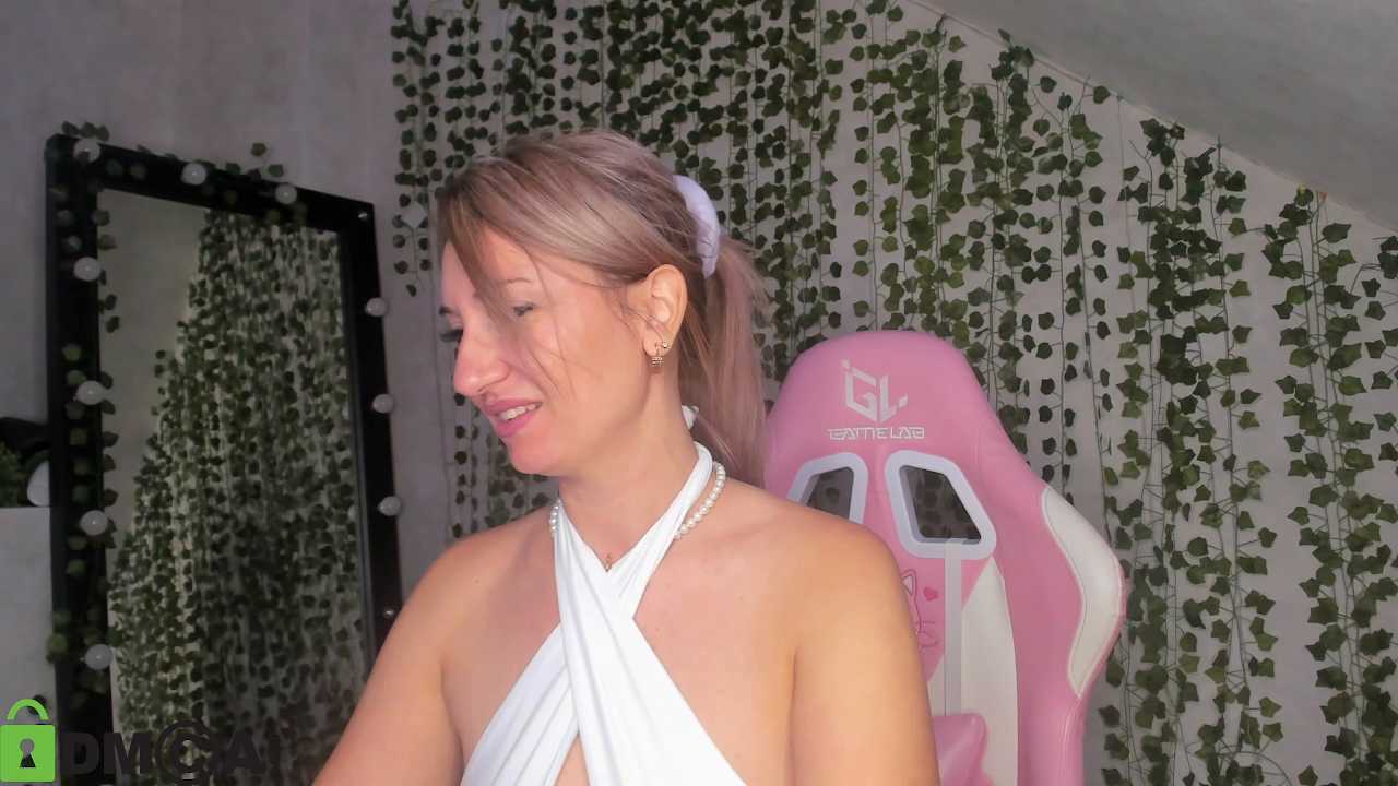 Jennifer_Hale cam recording