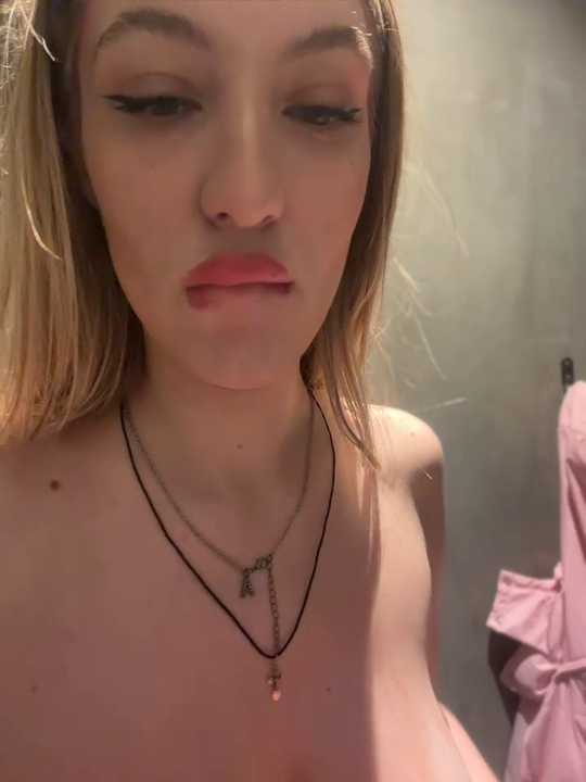 JessiTous Stripchat recording – Oct 24, 2026
