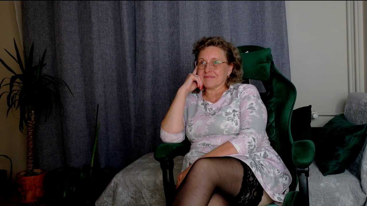 JoannaAndNeighbour cam recording