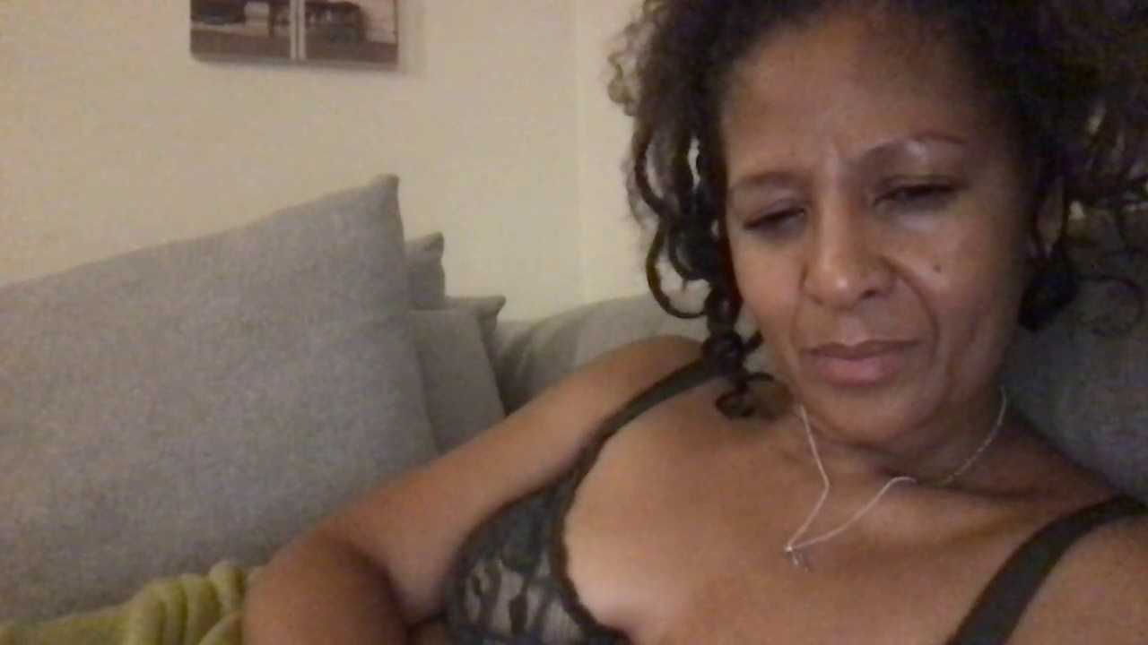 JuicyOpportunity8202 cam recording