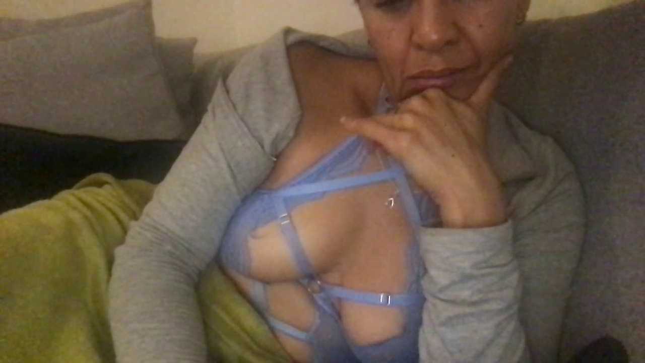 JuicyOpportunity8202 cam recording