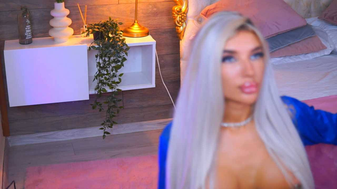 Juicy_Jessye