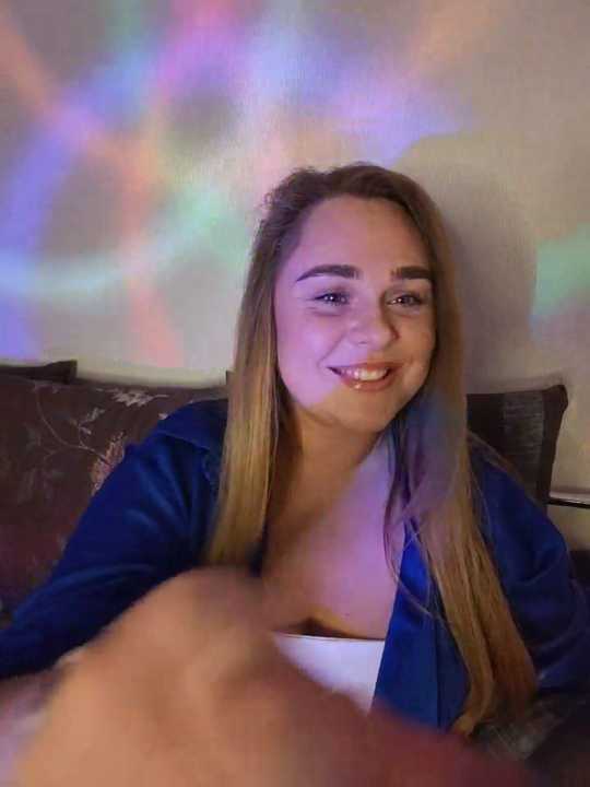 Juicy_PeachLux cam recording