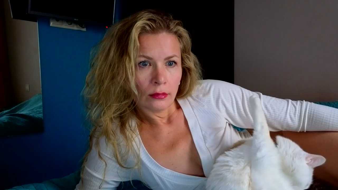 Julia_Giulia cam recording
