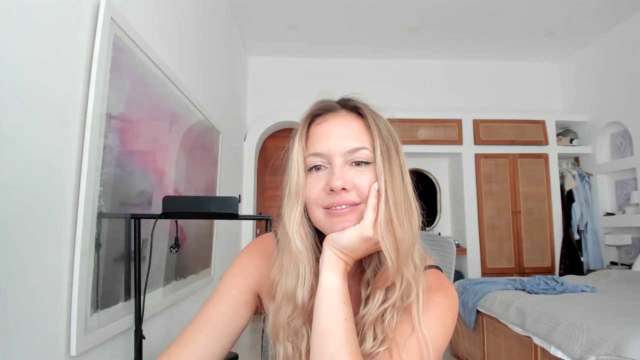 JulyBlondy Stripchat recording – Oct 24, 2026