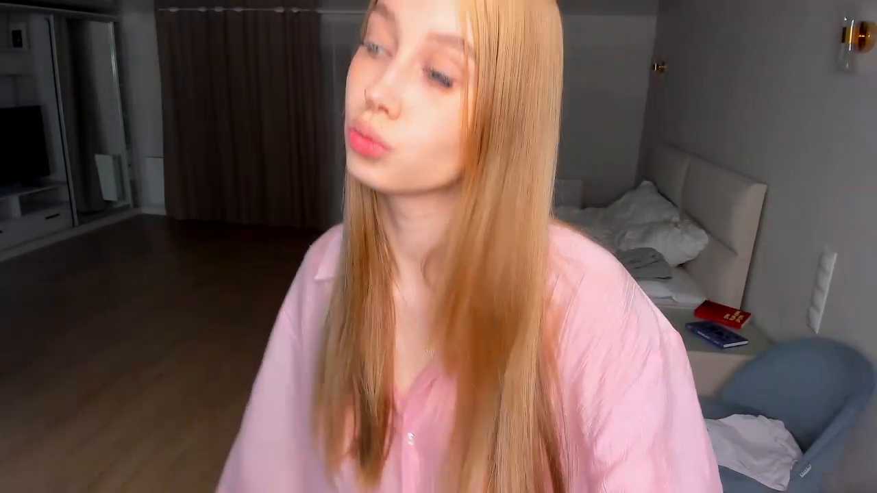 JunieAmert cam recording
