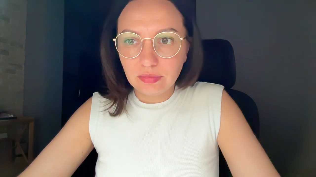 KamilaXHot