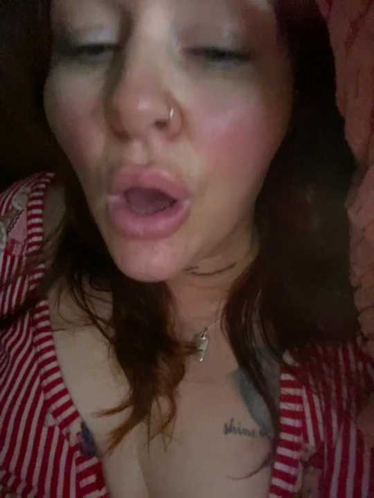 Kandi-kiss Stripchat recording – Oct 25, 2026