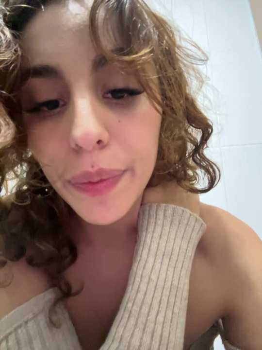 Katee_Jones cam recording