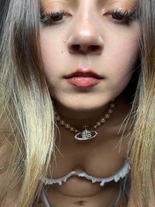 Katherine_Moons cam recording