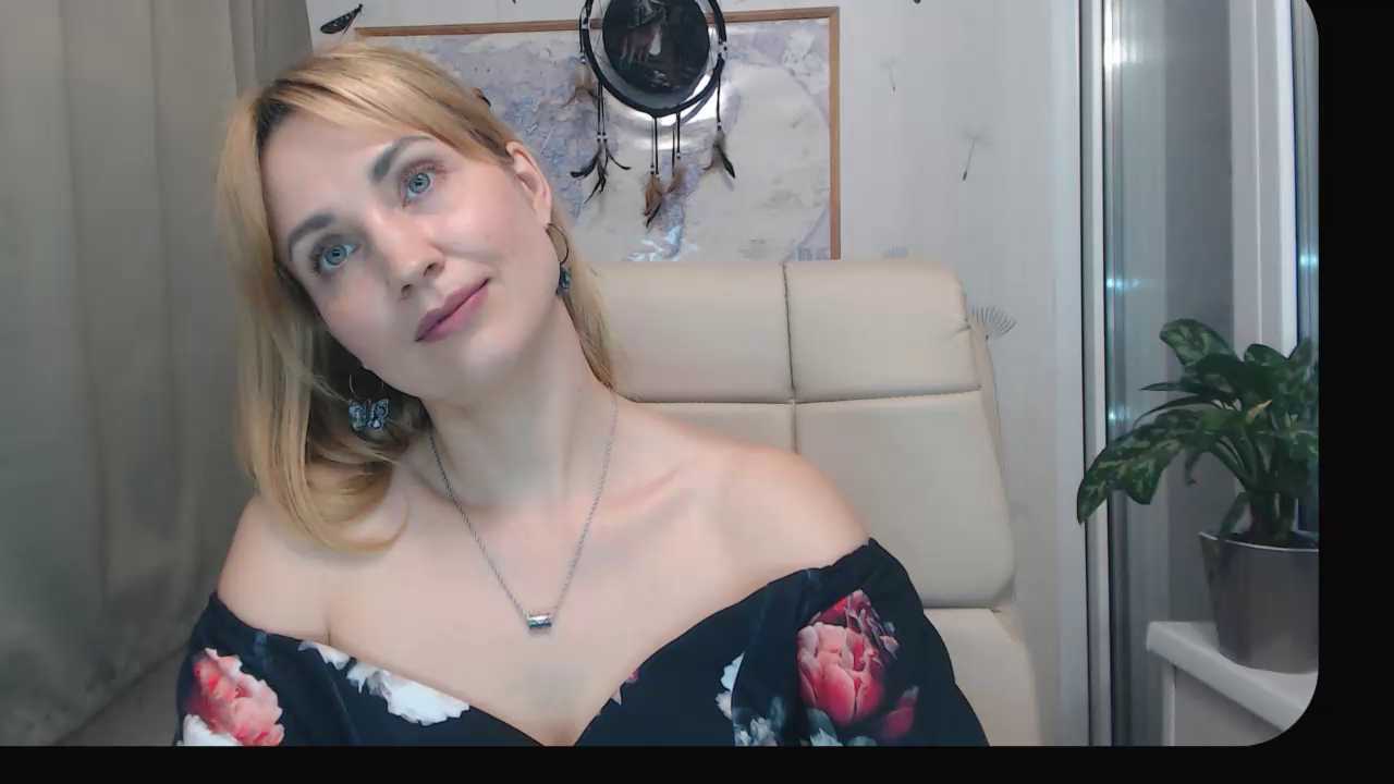KatrinAlluring cam recording