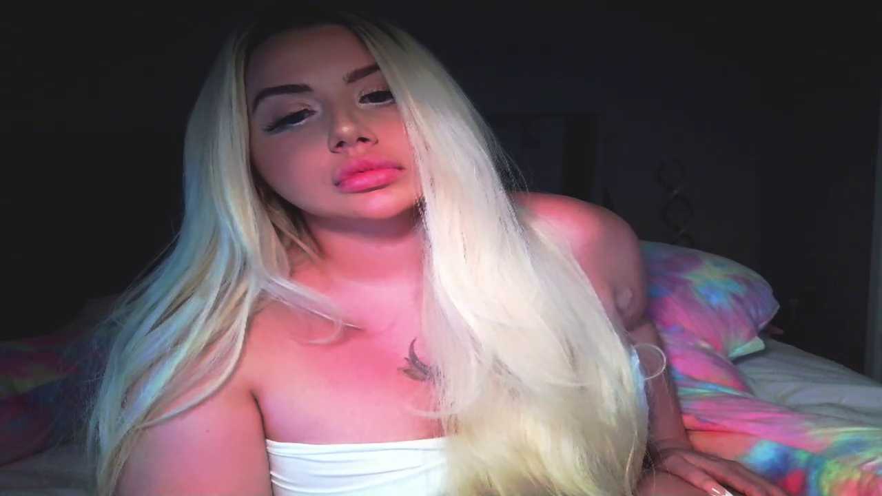 KaylaBossDoll Stripchat recording – Oct 14, 2026