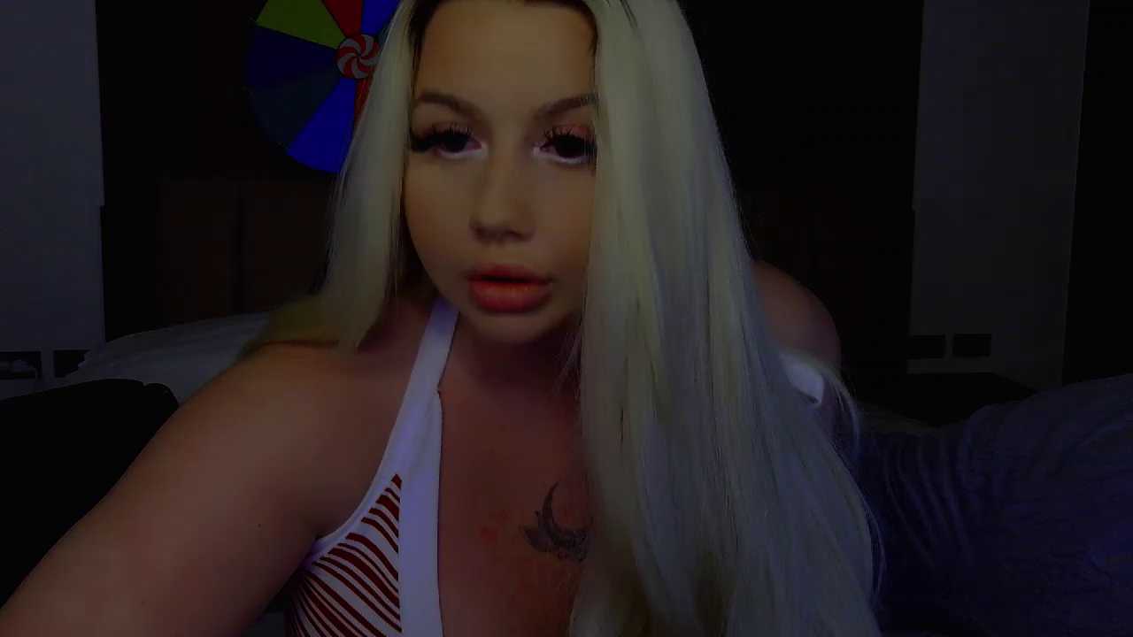 KaylaBossDoll cam recording