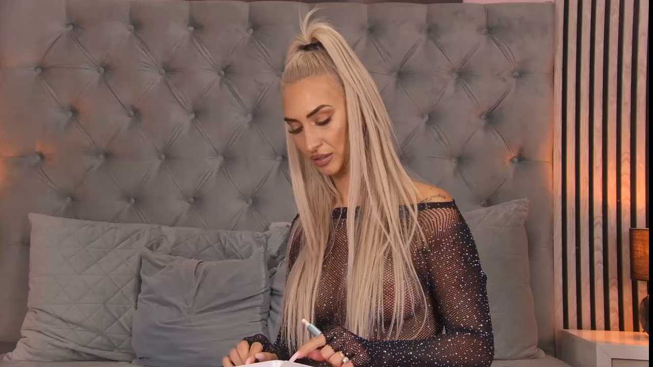 KelseyJunes