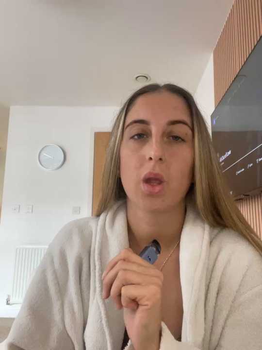 Kendall_Lawrence Stripchat recording – Oct 21, 2026