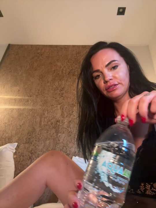 Khloe_cee
