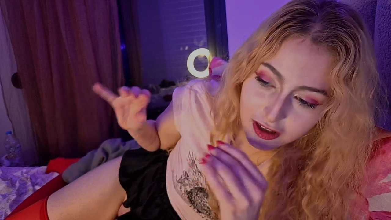 Kiki-wren cam recording