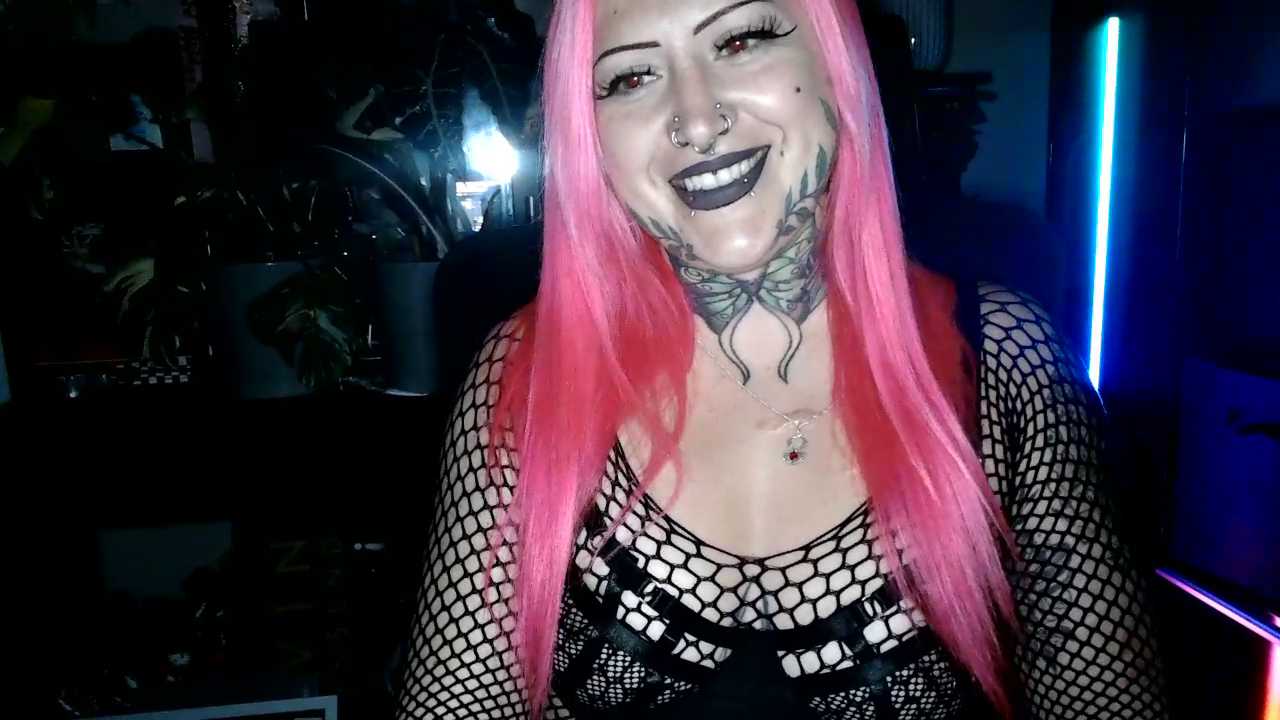KikiSins cam recording