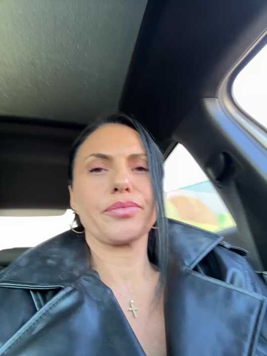 KimKelly13 Stripchat recording – Oct 16, 2026