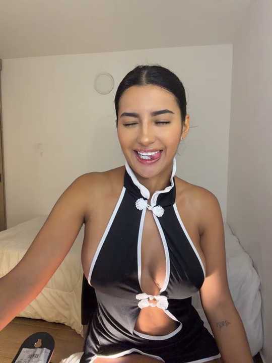 Kimm_khalifa