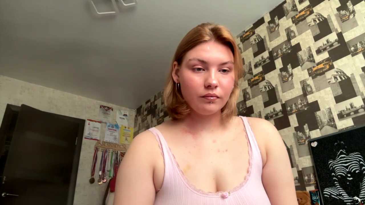 KiraBlaze_ Stripchat recording – Oct 15, 2026