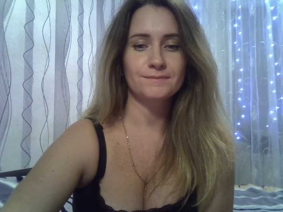 KiraKissi cam recording