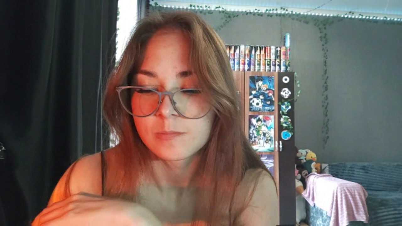 KiraLivee