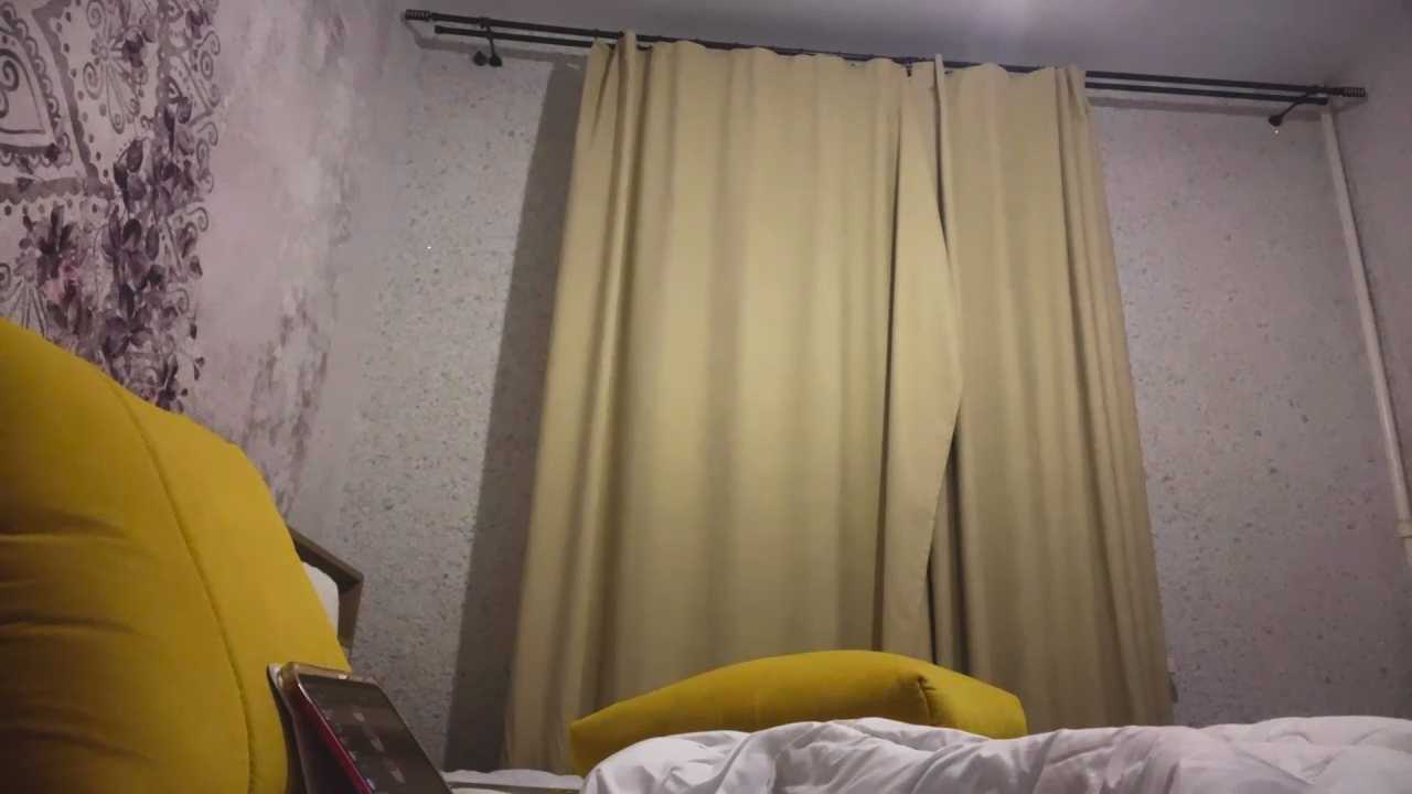 KiraLovexq Stripchat recording – Oct 21, 2026