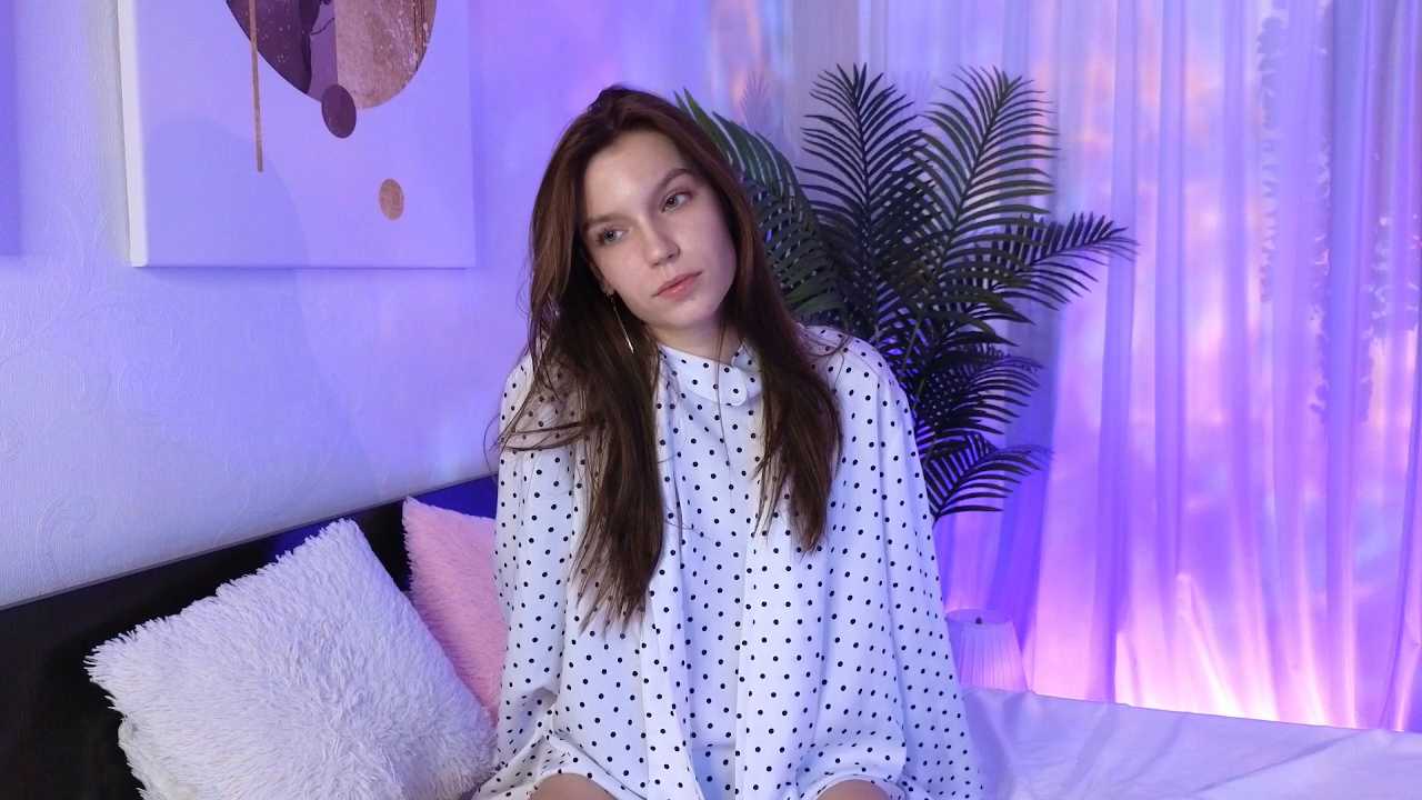 KiraRomeron cam recording