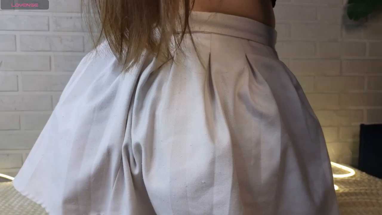 KiraVanee cam recording