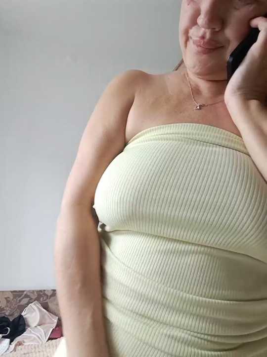 KiraXTender Stripchat recording – Oct 25, 2026