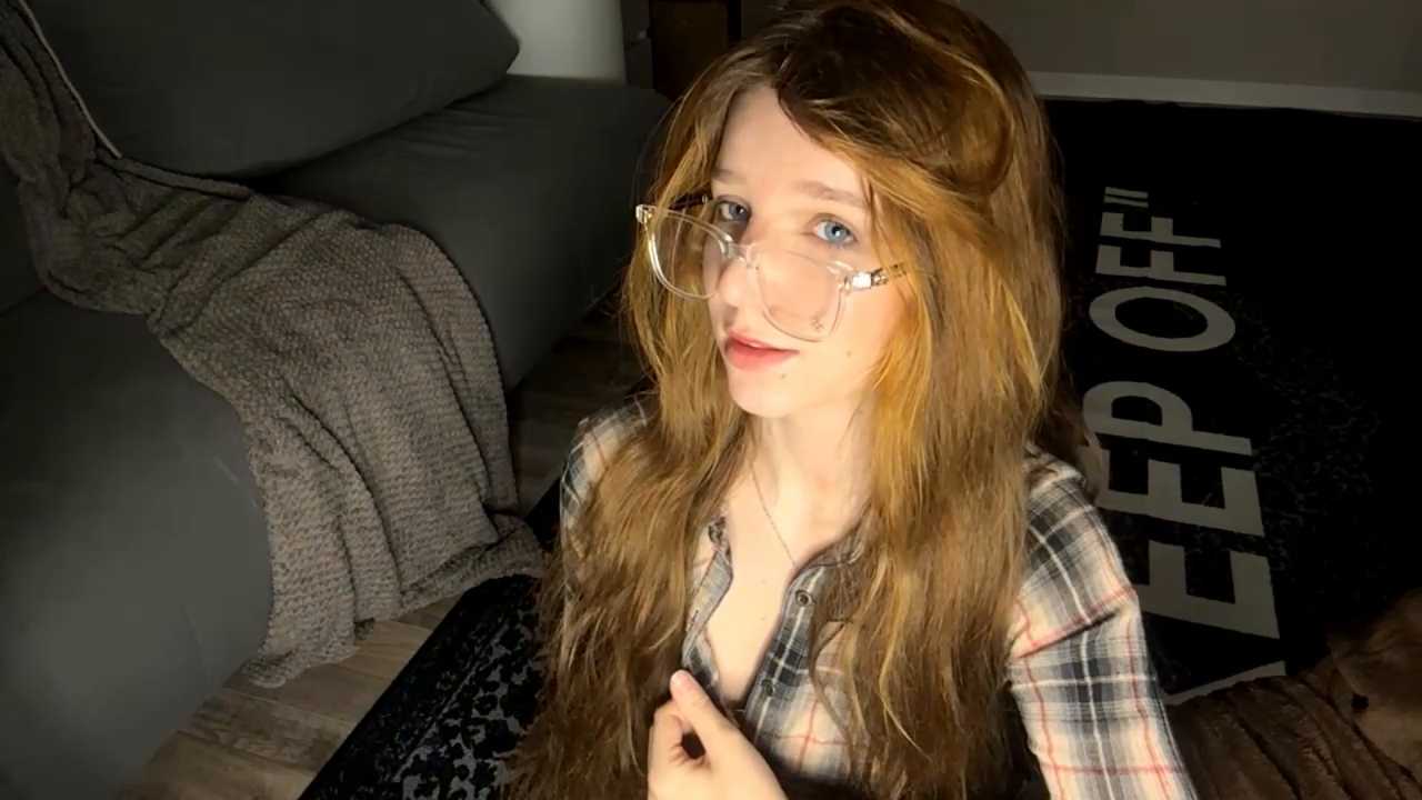 Kissme_Kira cam recording