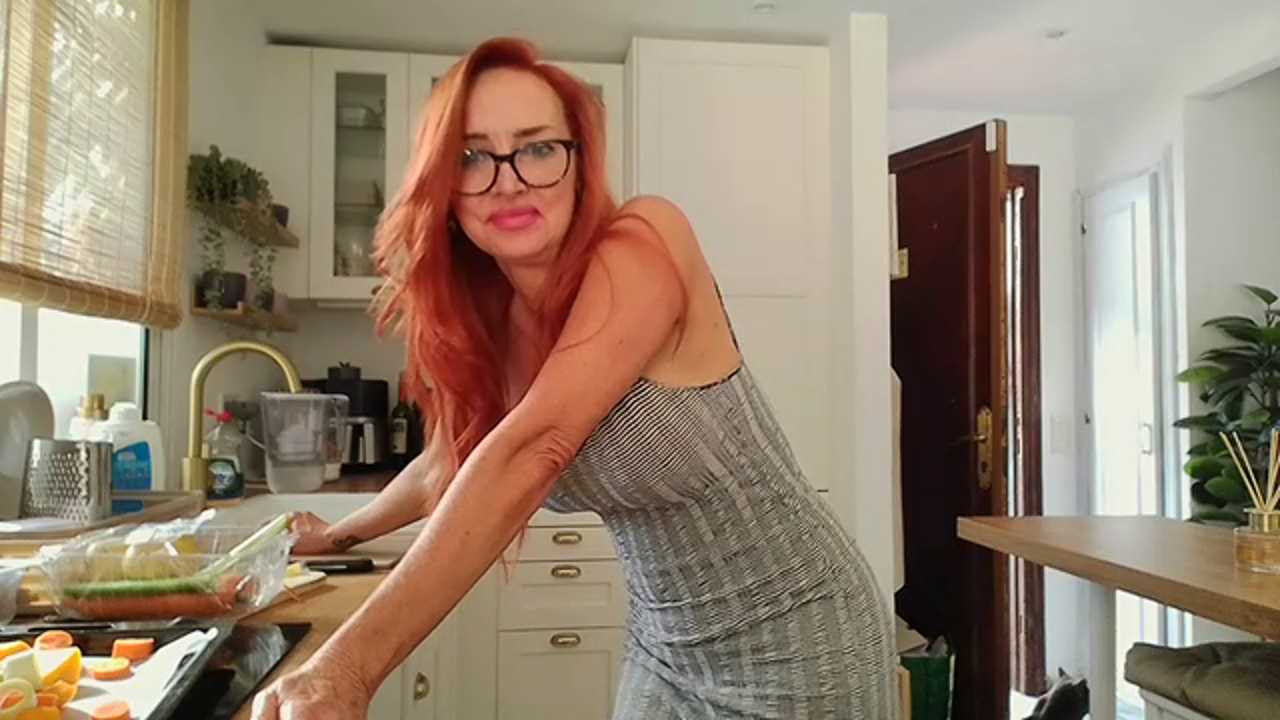 KizzyXx Stripchat recording – Oct 23, 2026