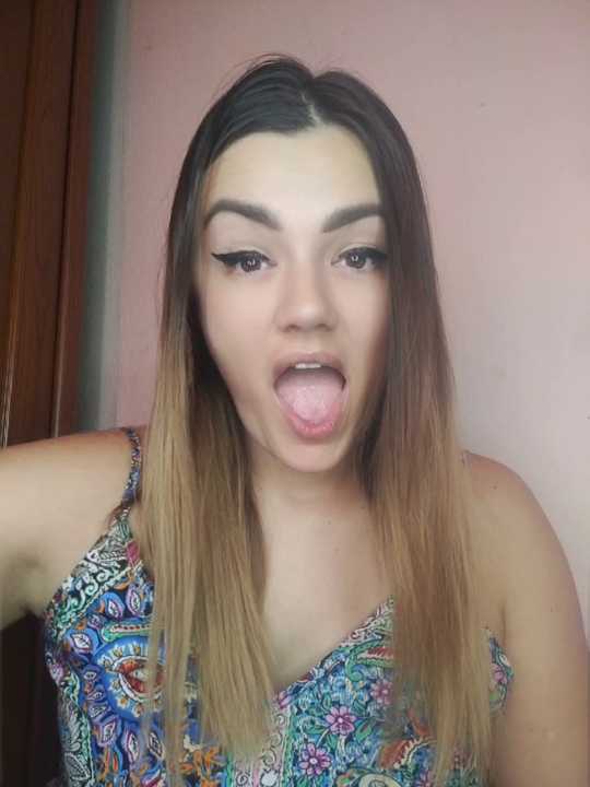 KrissSexi cam recording