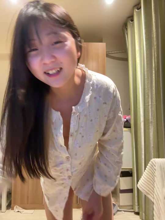 LXR77887 Stripchat recording – Oct 17, 2026