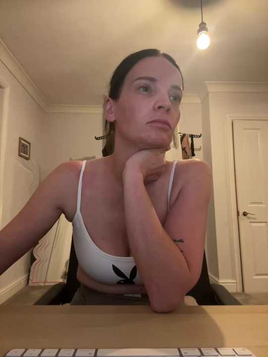LaceyLondonXO Stripchat recording – Oct 28, 2026