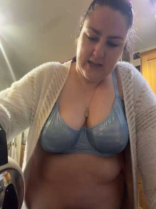 Lacey_BBW cam recording
