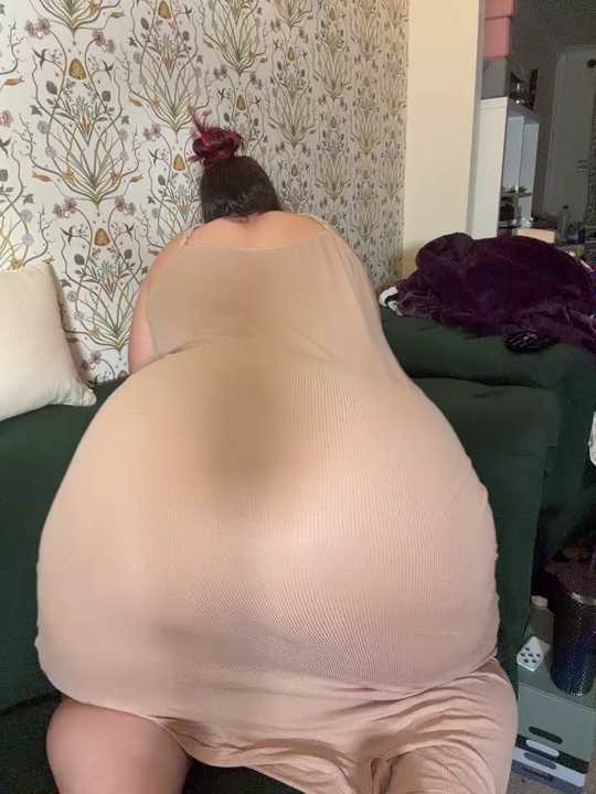 Lacey_BBW