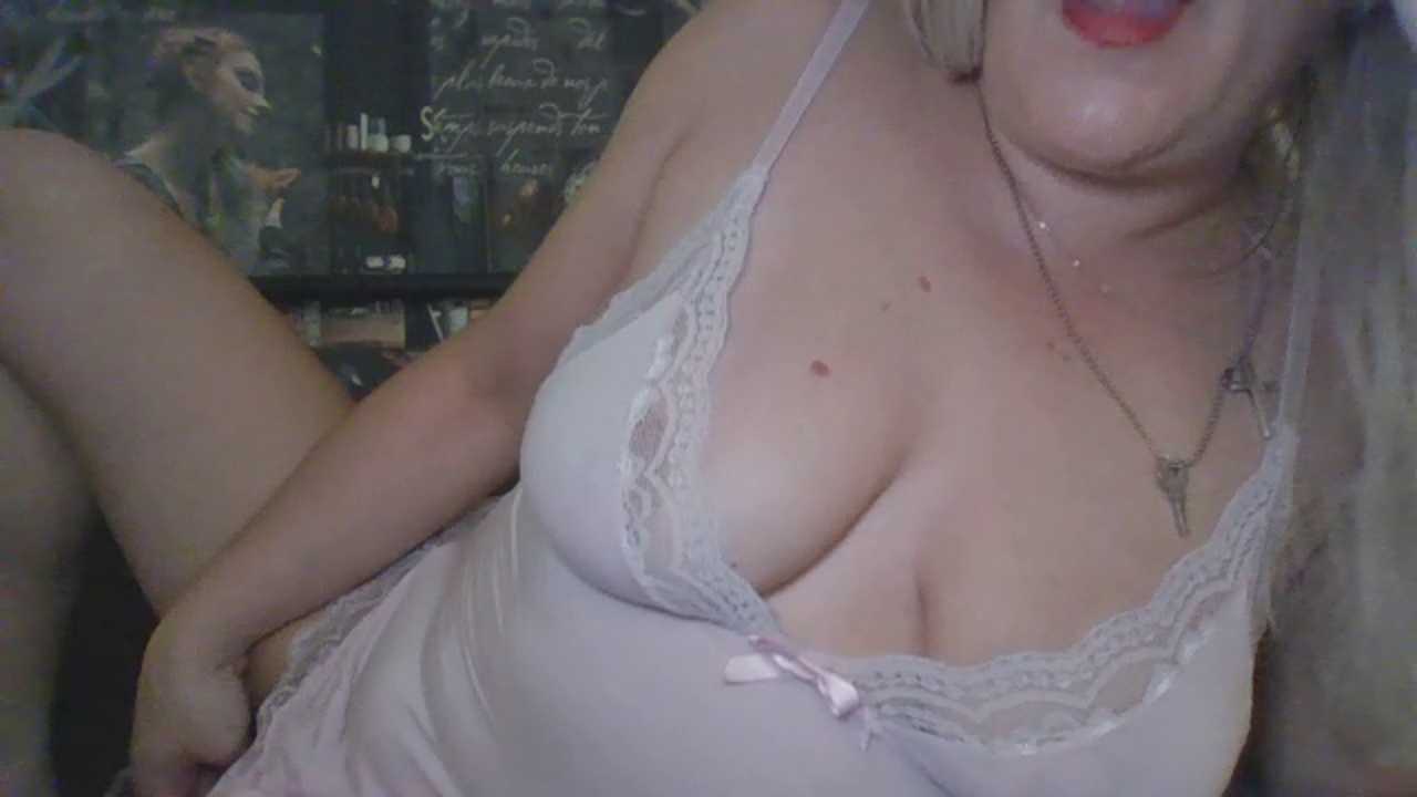 LadyBirdxoxo cam recording