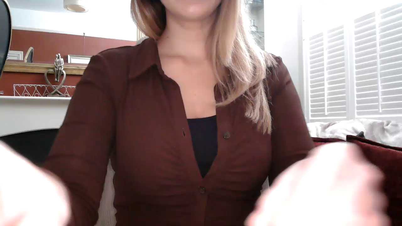 LadyLaraX Stripchat recording – Oct 22, 2026