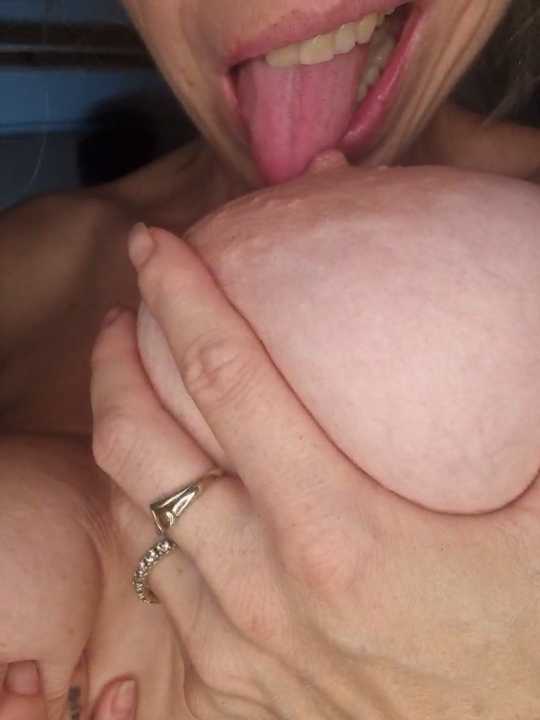 LadySecret_X cam recording