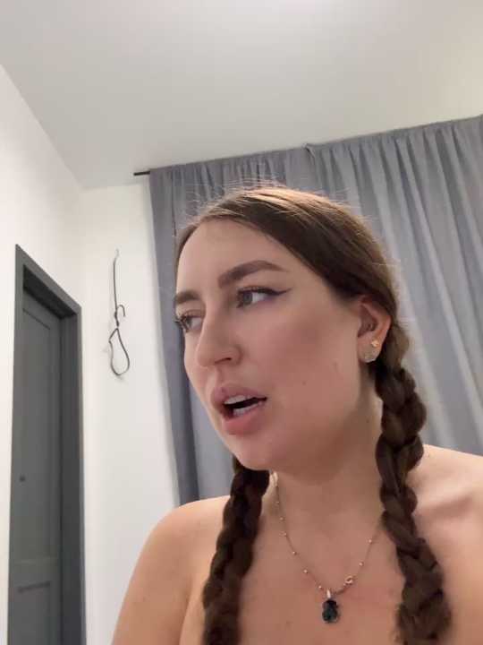 Lady_MiaOlson