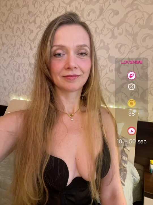 Lady_Taty cam recording